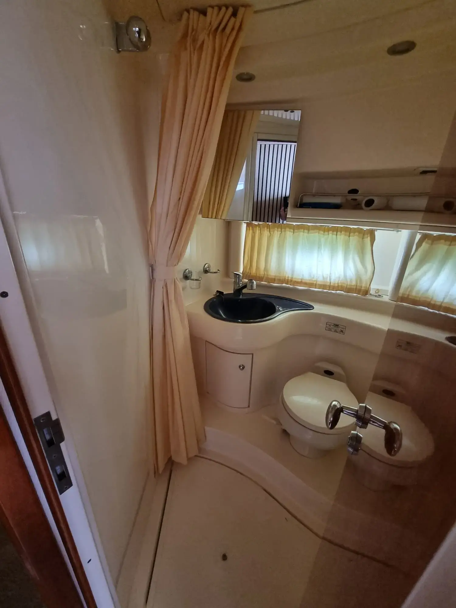 Thumbnail von Azimut 39