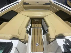 Thumbnail von Sea Ray SLX 260