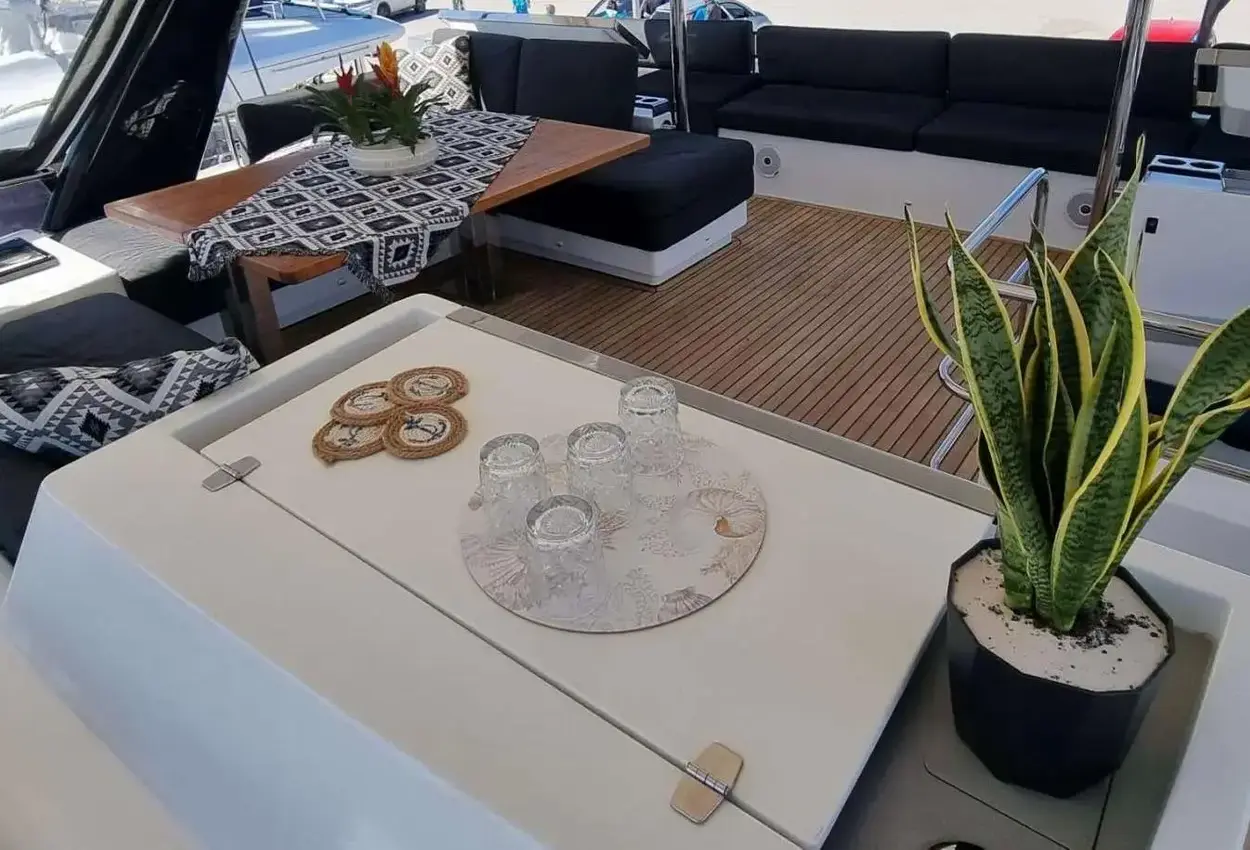 Thumbnail von Lagoon 630 1625