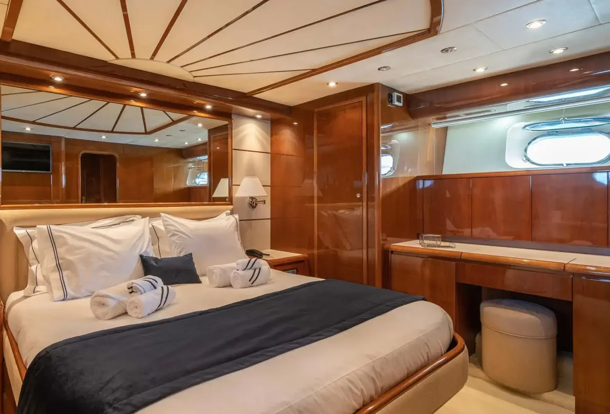 Thumbnail von Falcon 86 1660