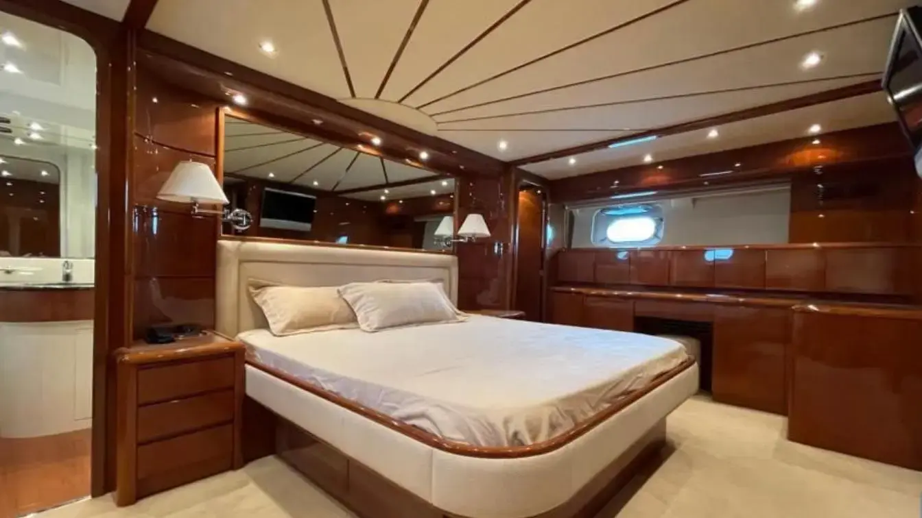 Thumbnail von Falcon 86 1660