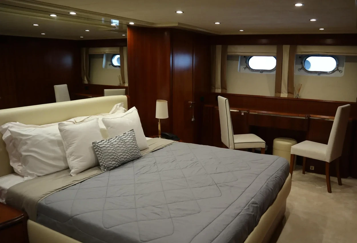 Thumbnail von Falcon 92 1593