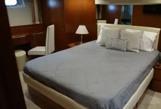 Thumbnail von Falcon 92 1593