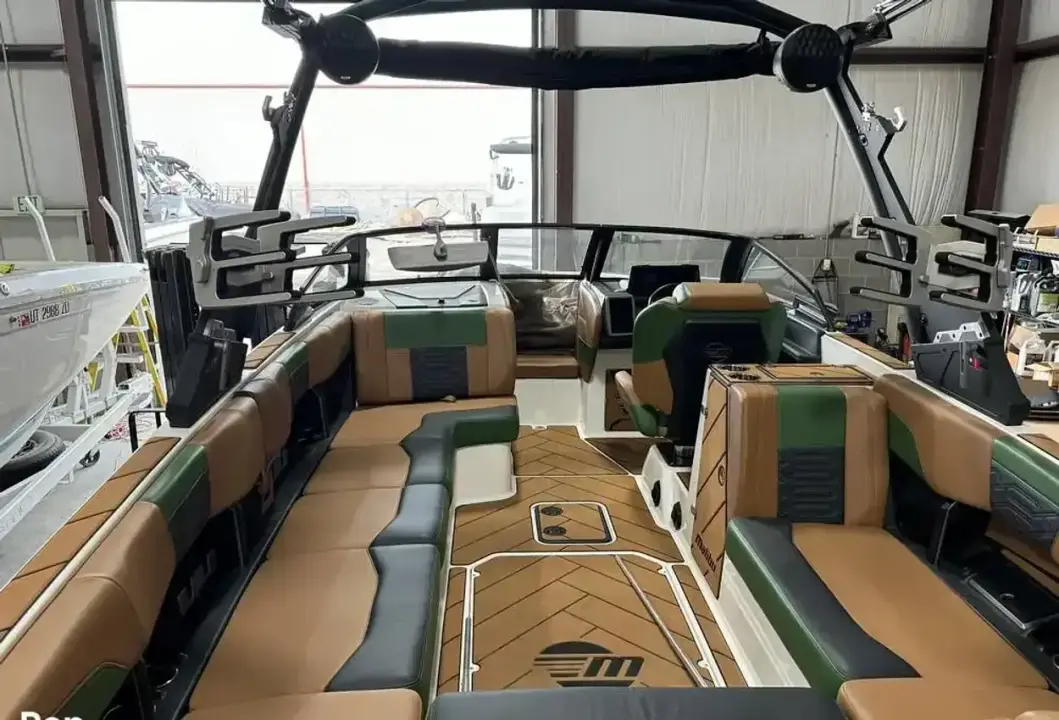 Malibu 25 LSV