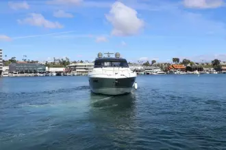 Thumbnail von Riviera 6000 Sport Yacht