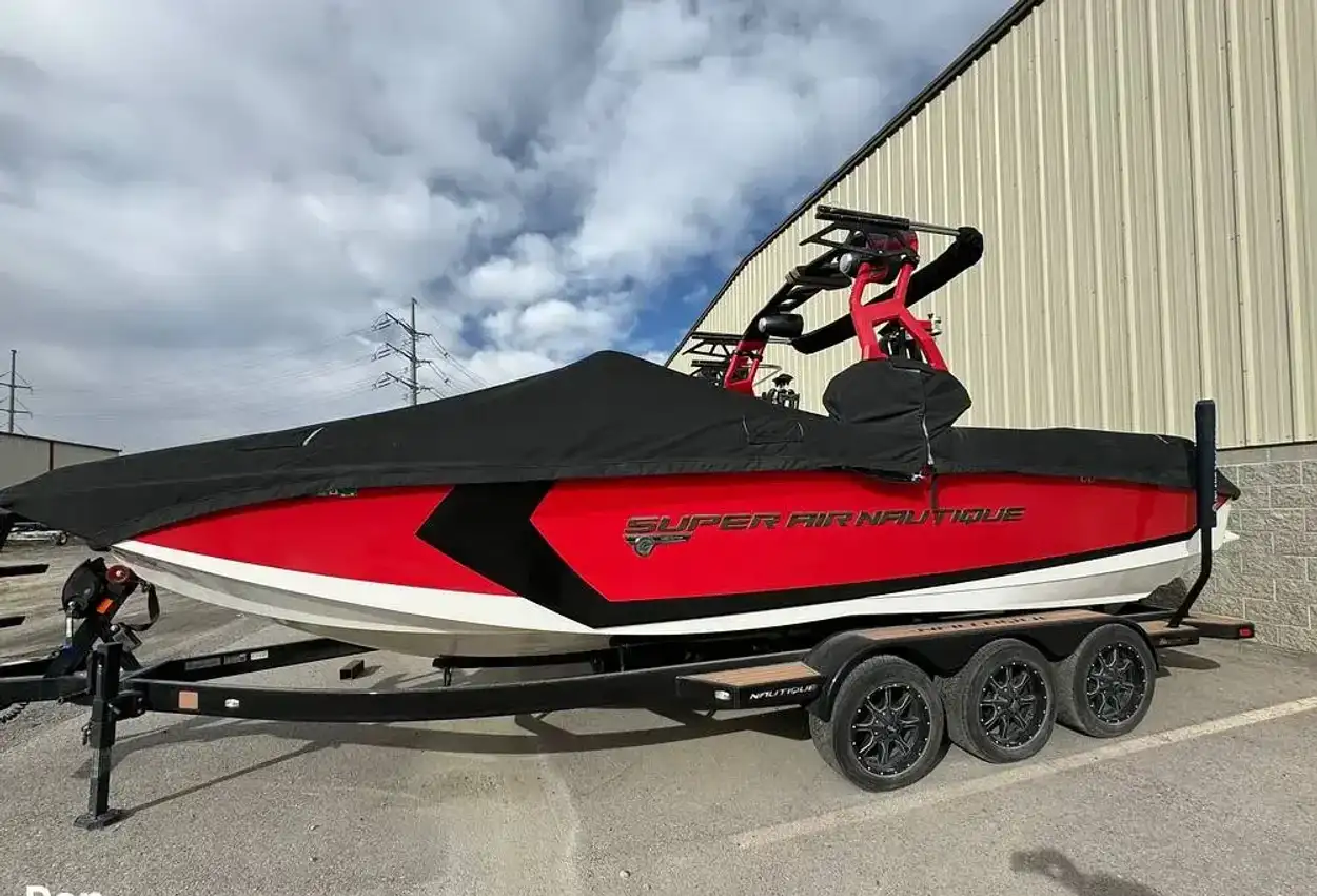 Super Air Nautique G25