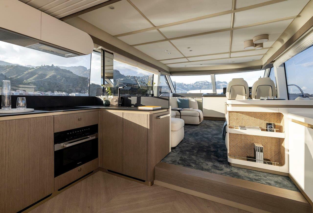 Thumbnail von Azimut 60 Magellano