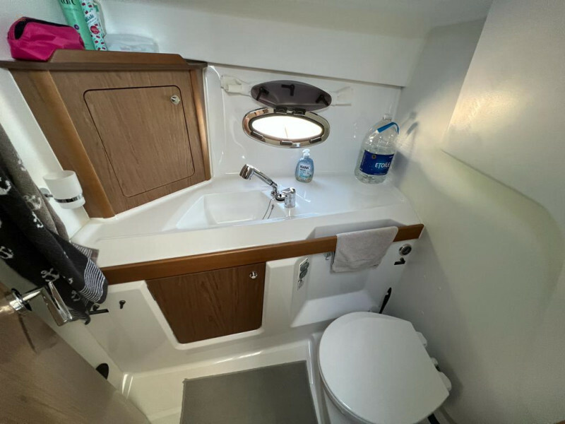 Thumbnail von BENETEAU ANTARES 30/33 FLY