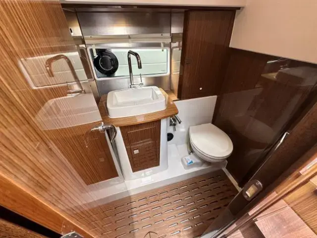 Thumbnail von Sealine C330