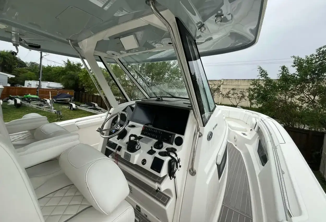 Thumbnail von Pursuit S 378