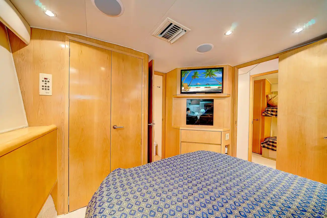 Thumbnail von Hatteras GT60