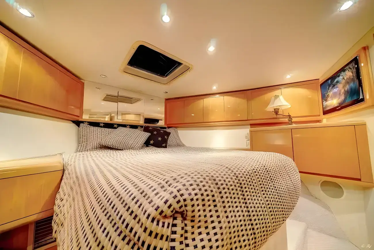 Thumbnail von Hatteras GT60