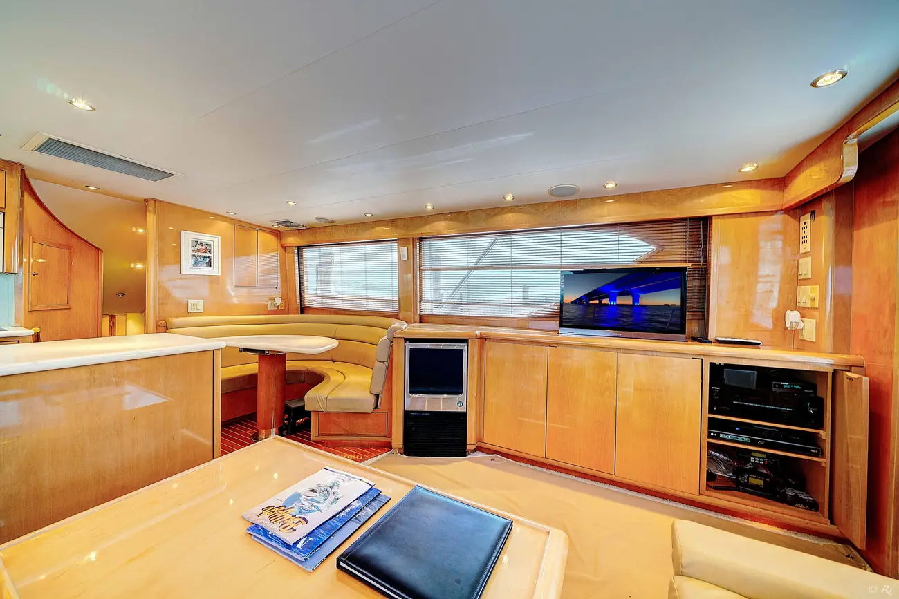 Thumbnail von Hatteras GT60