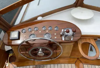 Thumbnail von Bates Starcraft 40 Rajdhani