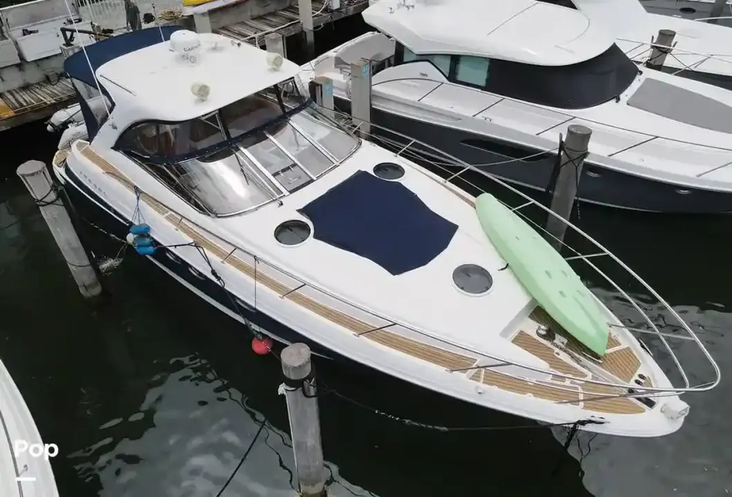 Regal 4460 Commodore