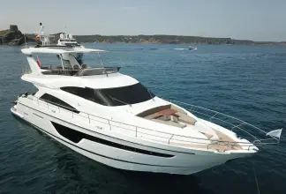 Thumbnail von Fairline Squadron 65 Kalamarda 3