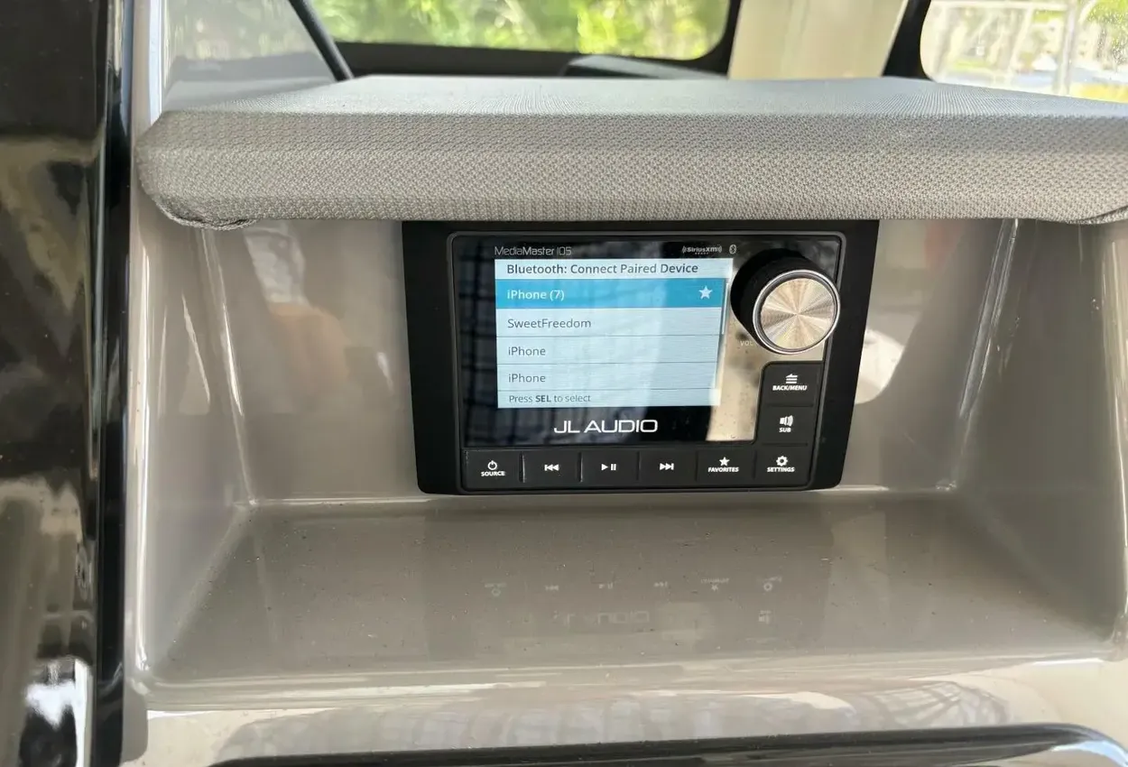 Thumbnail von Pursuit S 288