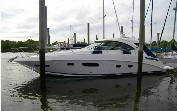 Sea Ray 47