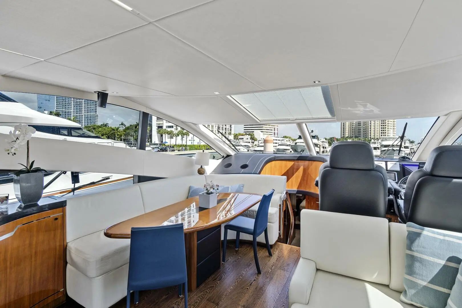Thumbnail von Sunseeker Manhattan 68 Once Around