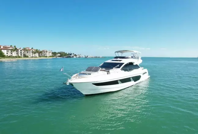 Sunseeker 75 Sport Yacht