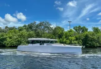 Thumbnail von Axopar 45 XC Cross Cabin