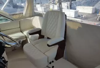 Thumbnail von Grady White Express 360