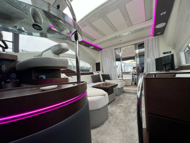 Thumbnail von AZIMUT 43 S