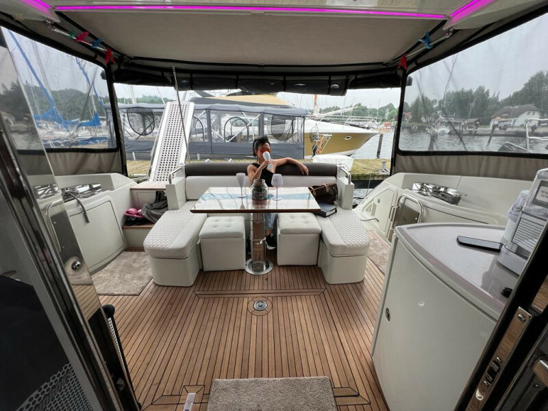 Thumbnail von AZIMUT 43 S