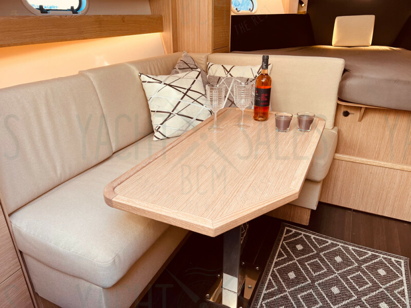 Thumbnail von BAVARIA S33 HT