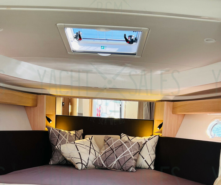 Thumbnail von BAVARIA S33 HT