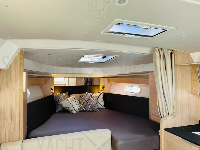 Thumbnail von BAVARIA S33 HT