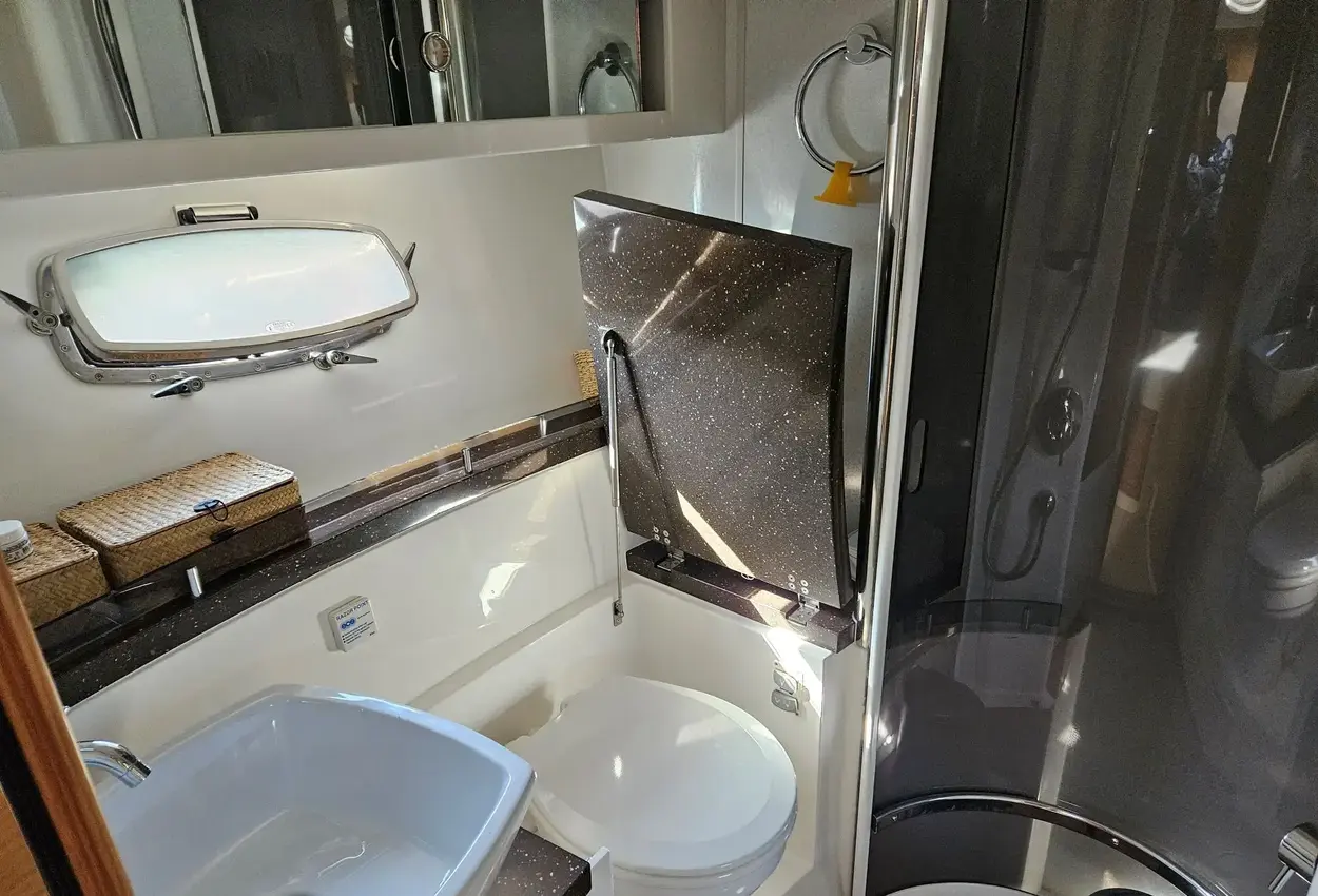 Thumbnail von Fairline Targa 44