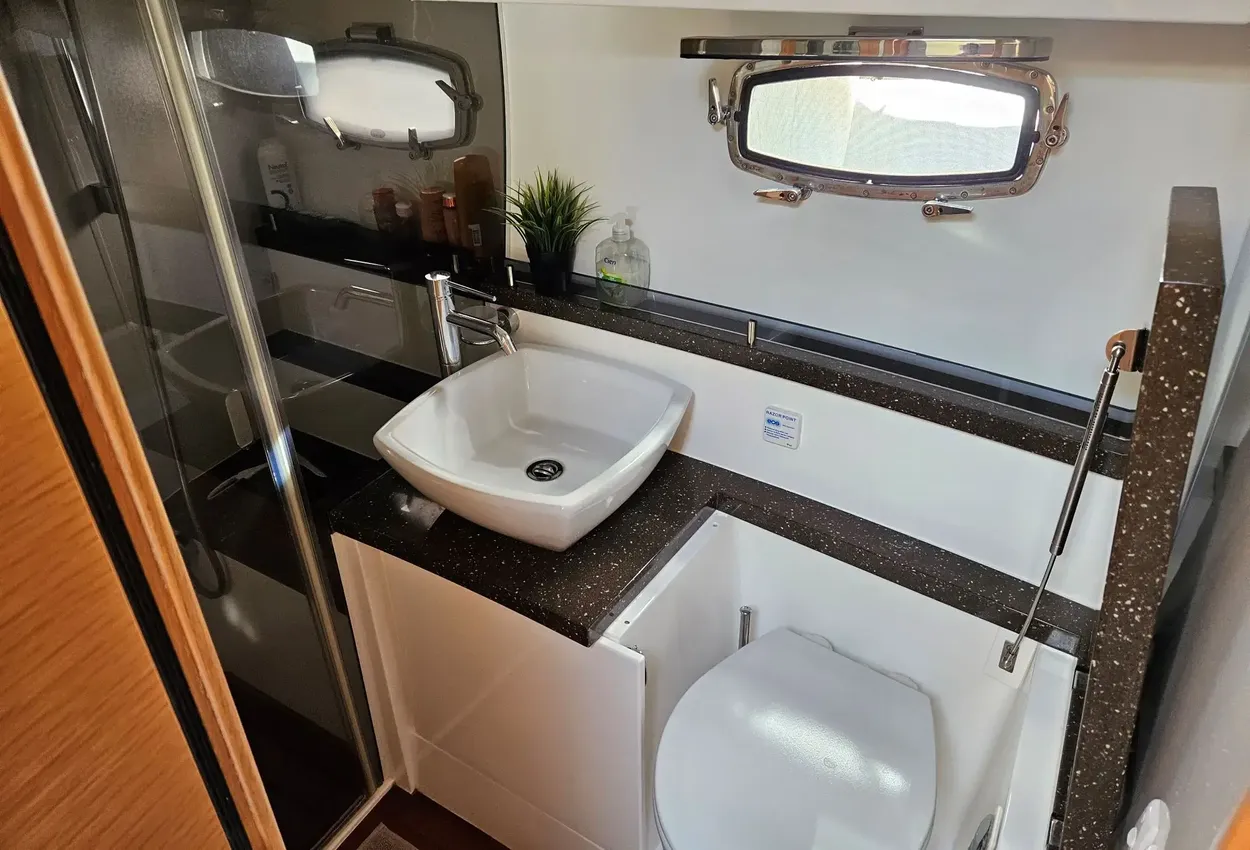 Thumbnail von Fairline Targa 44