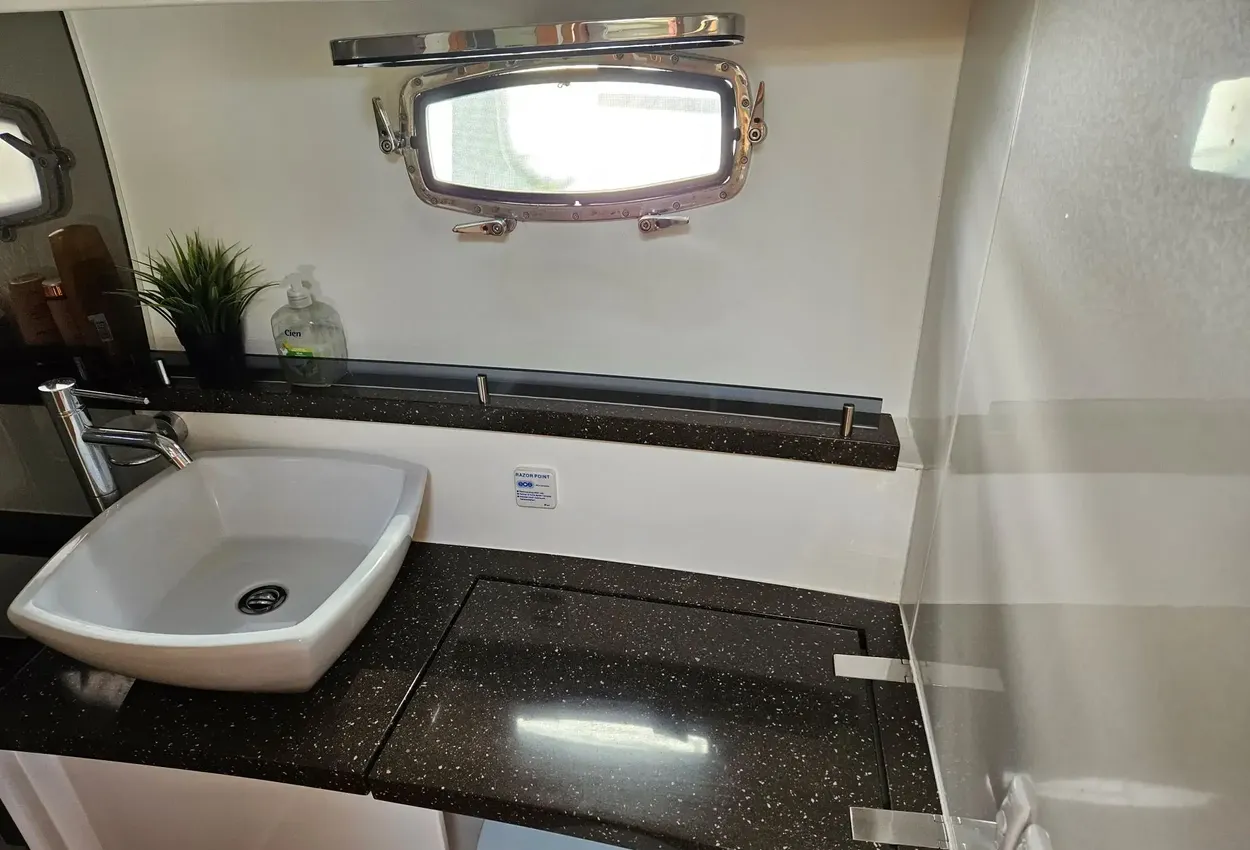 Thumbnail von Fairline Targa 44