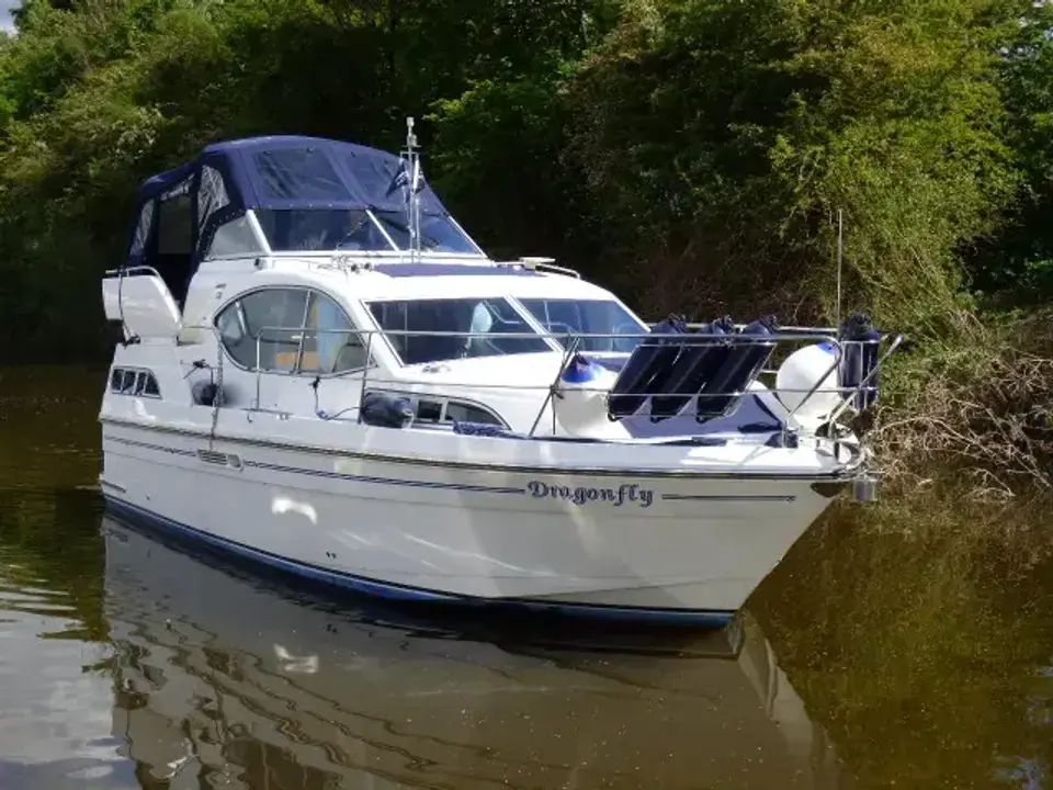Haines 320 Aft Cabin Dragonfly