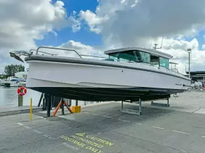 Thumbnail von Axopar 37 XC Cross Cabin