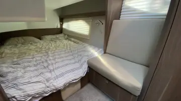 Thumbnail von Sealine C330 Fully Serviced March 26