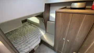 Thumbnail von Sealine C330 Fully Serviced March 26