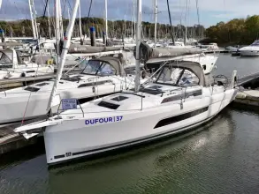 Thumbnail von Dufour 37 PRE ORDER OFFER