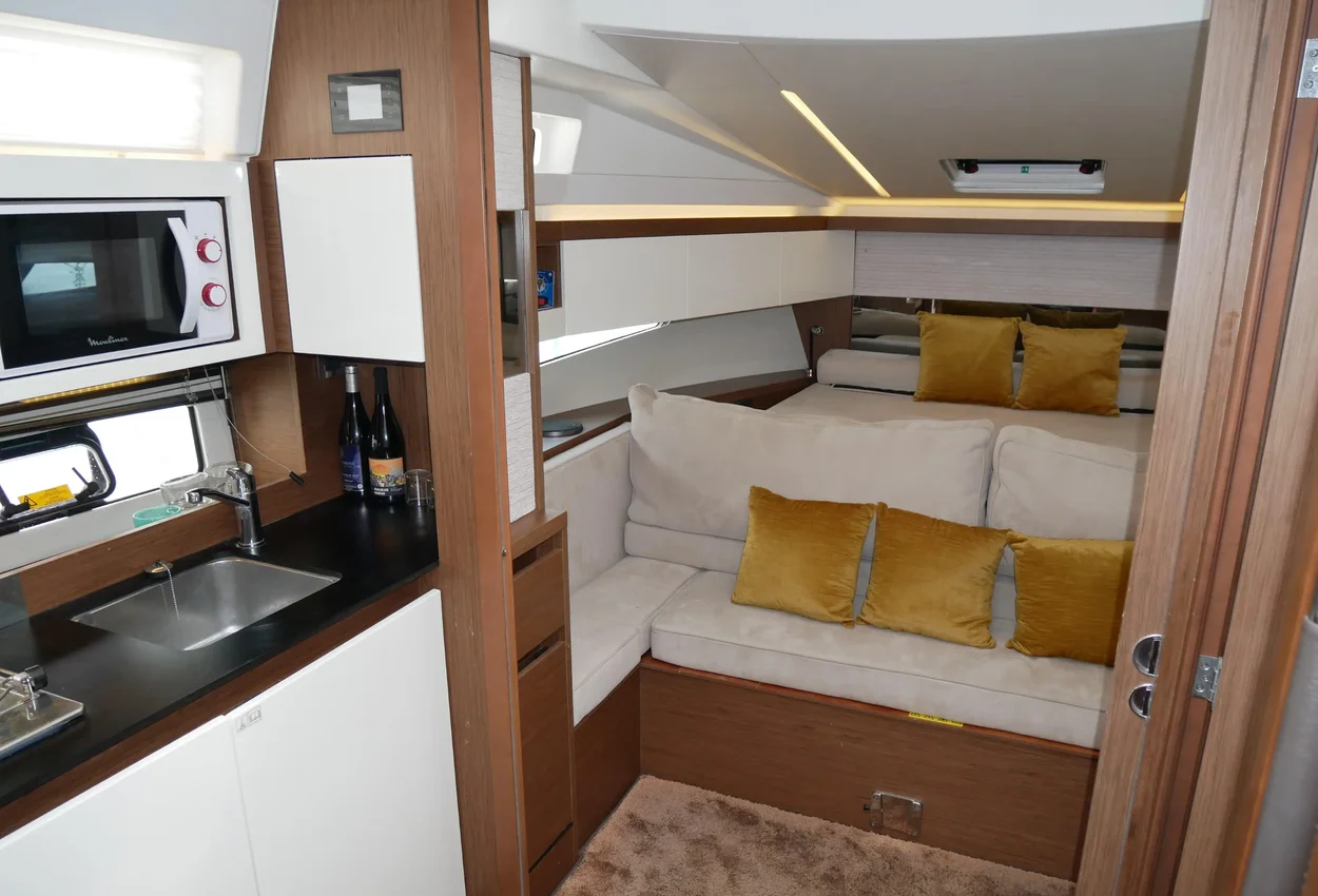 Thumbnail von Jeanneau Leader 33