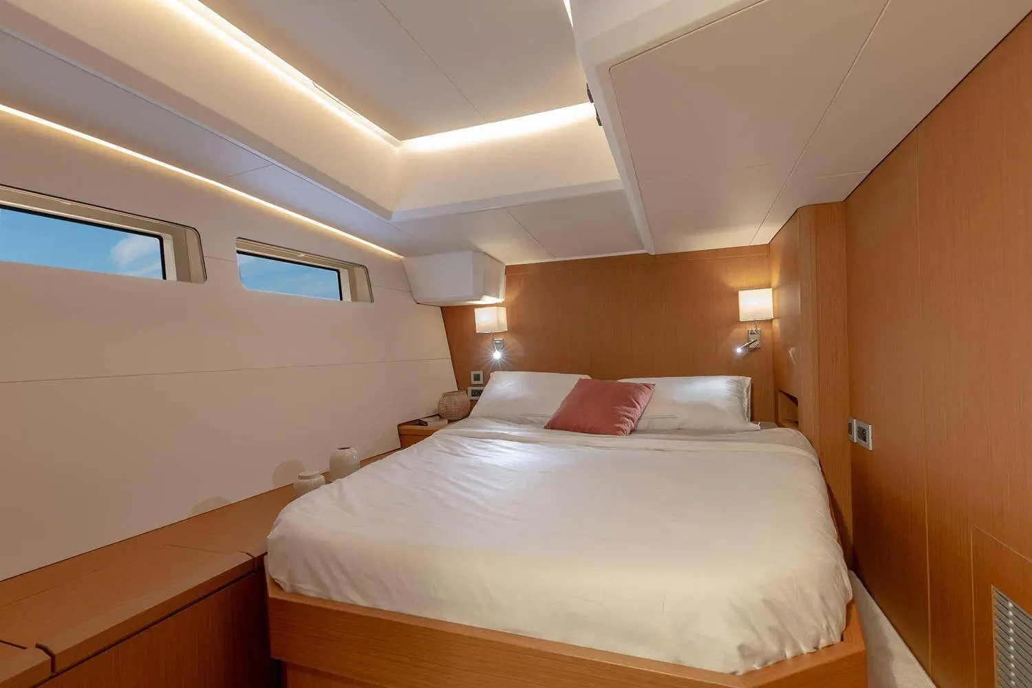 Thumbnail von Jeanneau Yachts 60