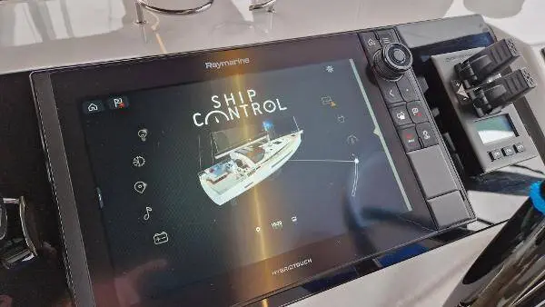 Thumbnail von Jeanneau Yachts 55