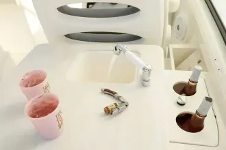 Thumbnail von Cobia 280 DC