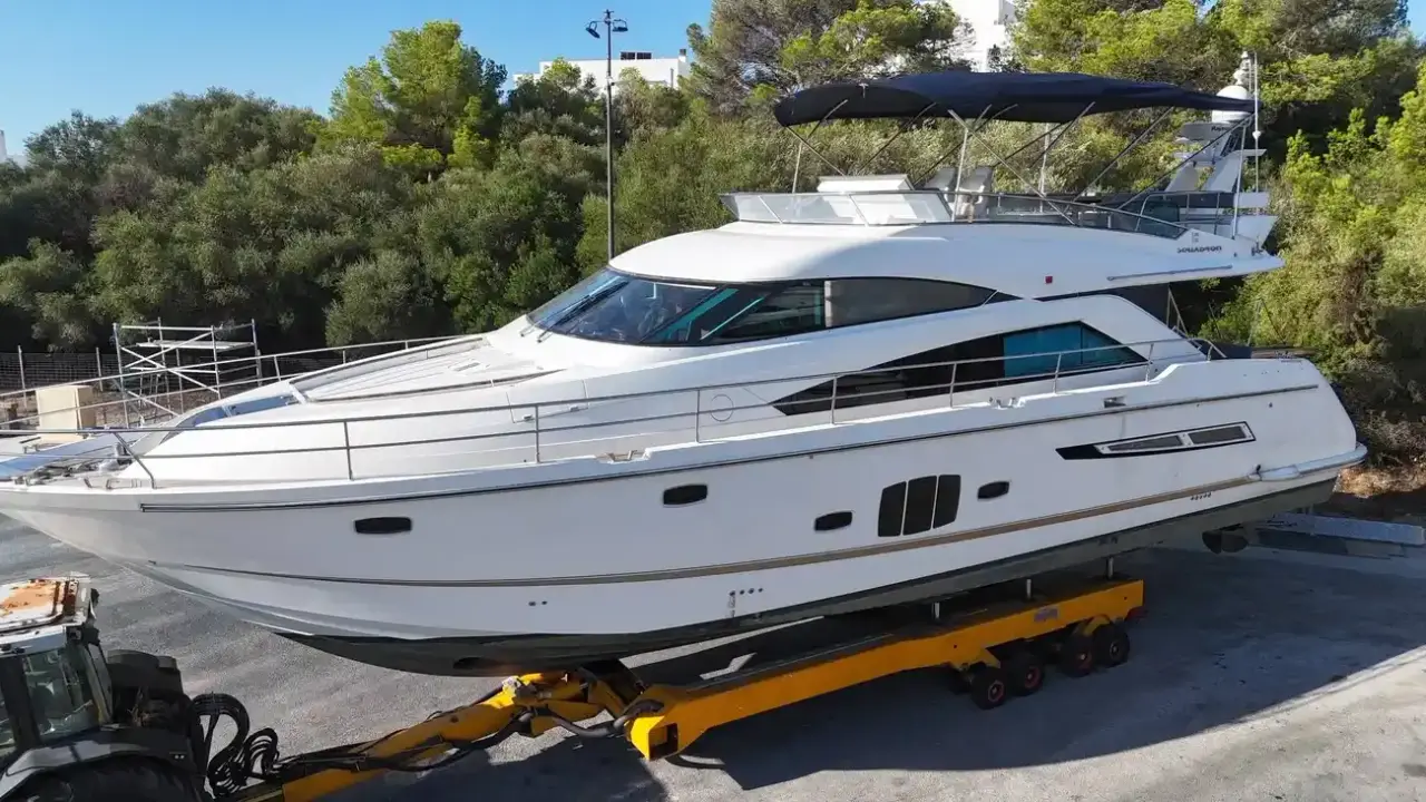 Fairline Squadron 55