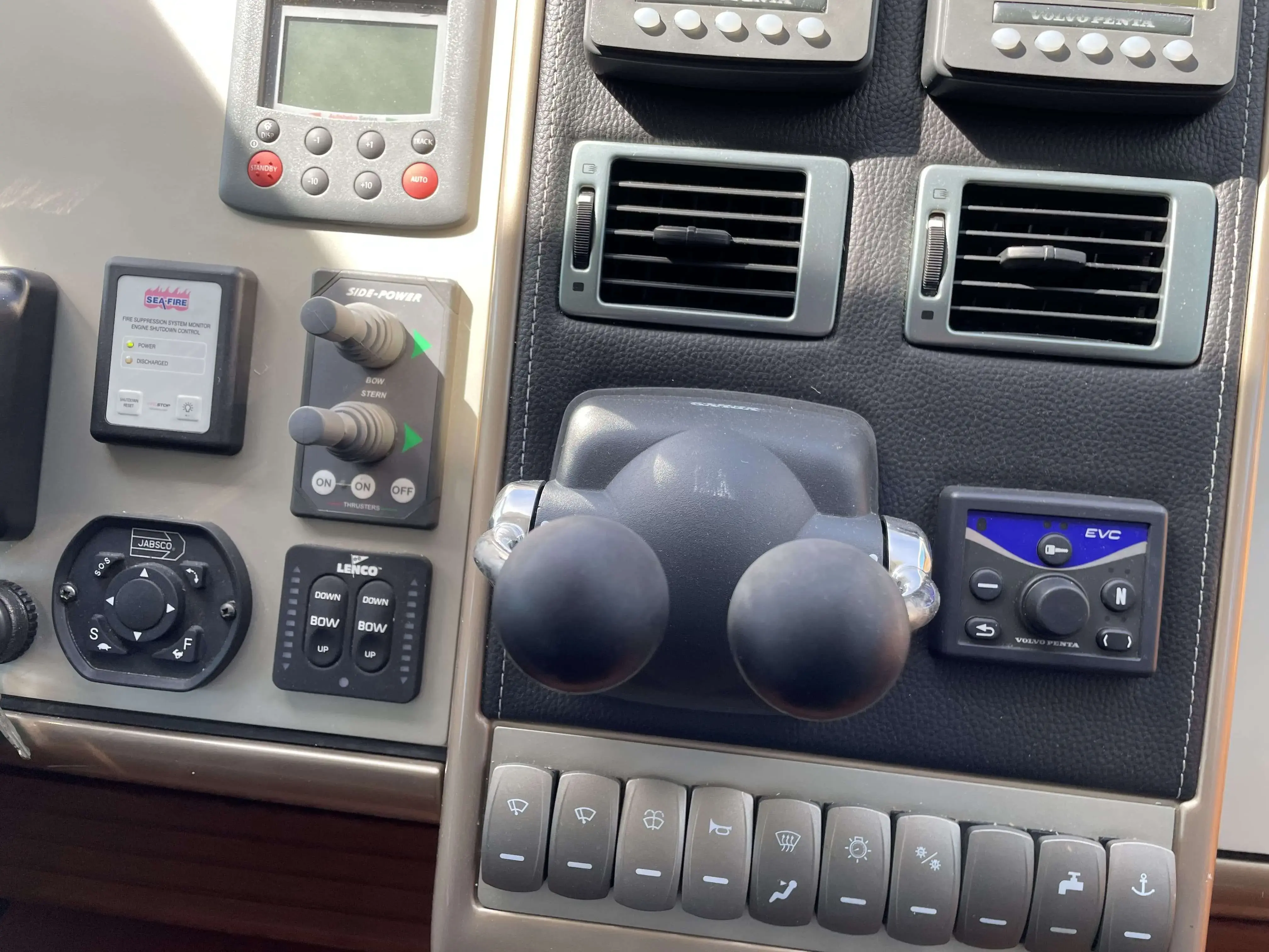 Thumbnail von Fairline Squadron 55