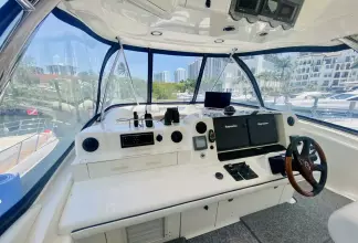 Thumbnail von Sea Ray 580 Sedan Bridge Blue Pearl