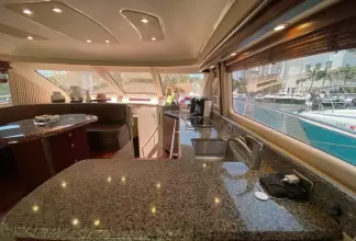 Thumbnail von Sea Ray 580 Sedan Bridge Blue Pearl