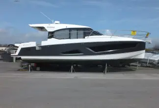 Thumbnail von Parker Monaco 110