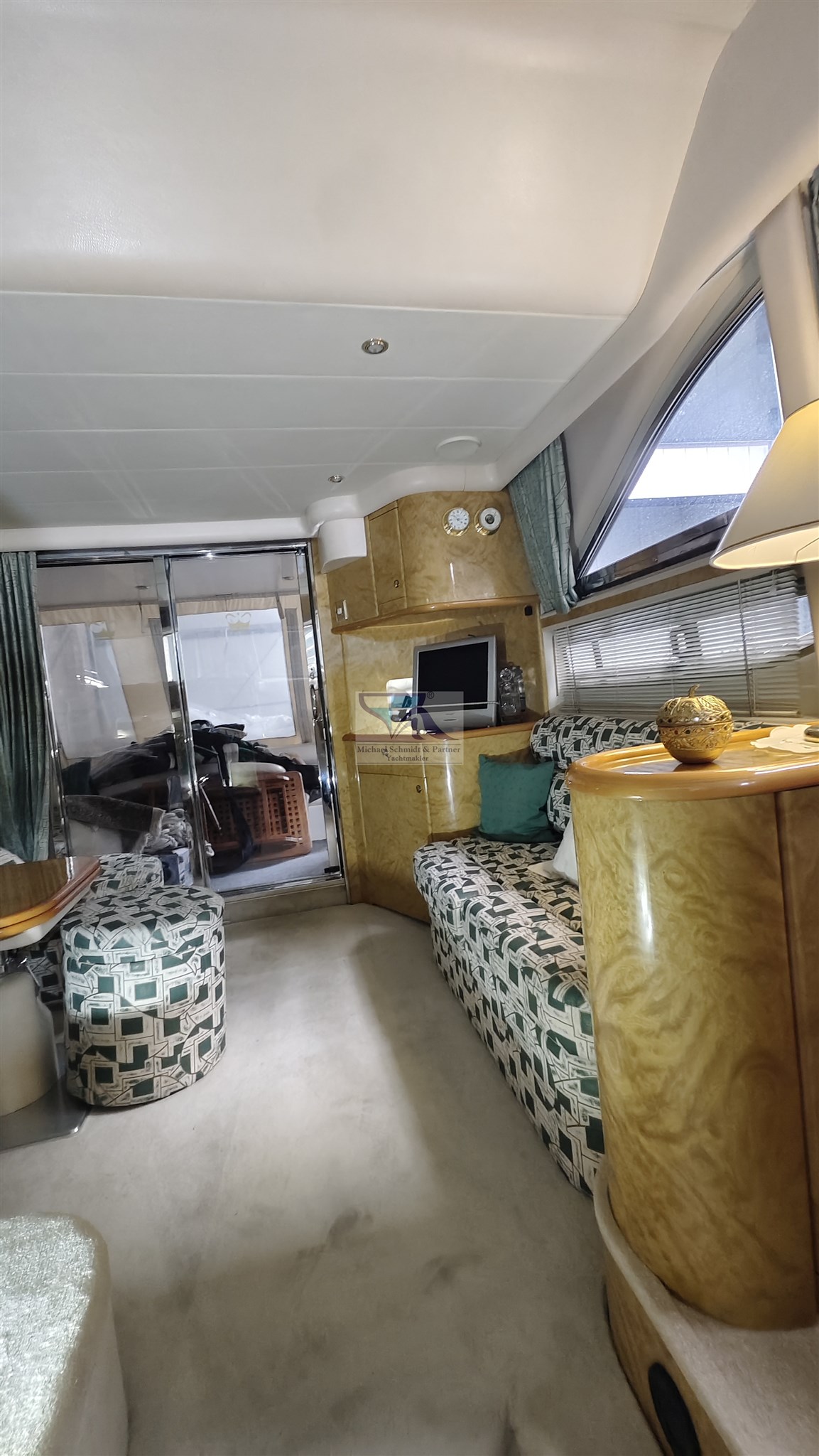 Thumbnail von Princess Yachts Princess 420 Fly