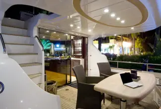 Thumbnail von Elegance 64